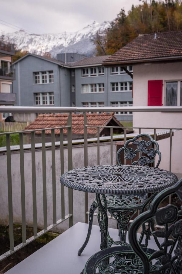 2 Bedroom Mountain View Apartment Interlaken Buitenkant foto